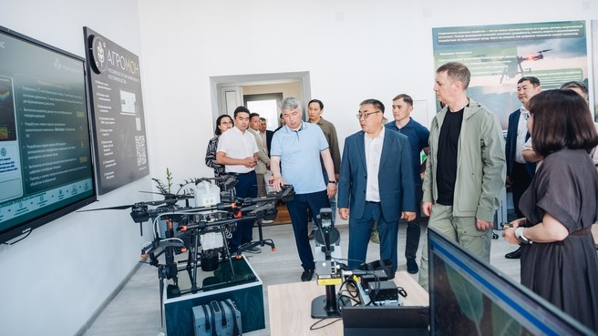 Дмитрий Патрушев посетил Бурятскую государственную сельхозакадемию имени В.Р.Филиппова в июне 2026.
